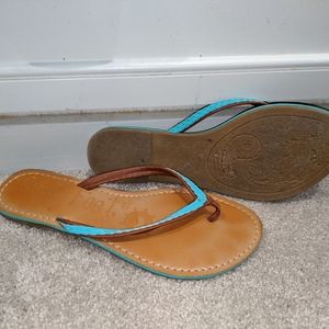 Leather flip flops